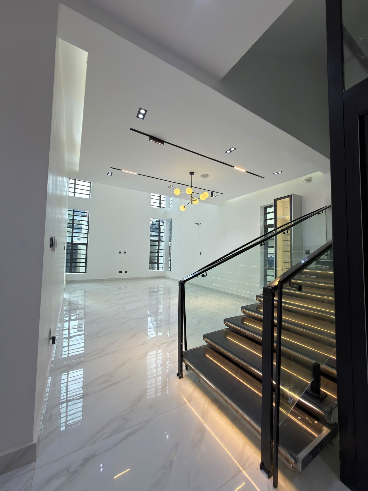 5-bedroom fully detached duplex for sale in Apo Resettlement, Abuja