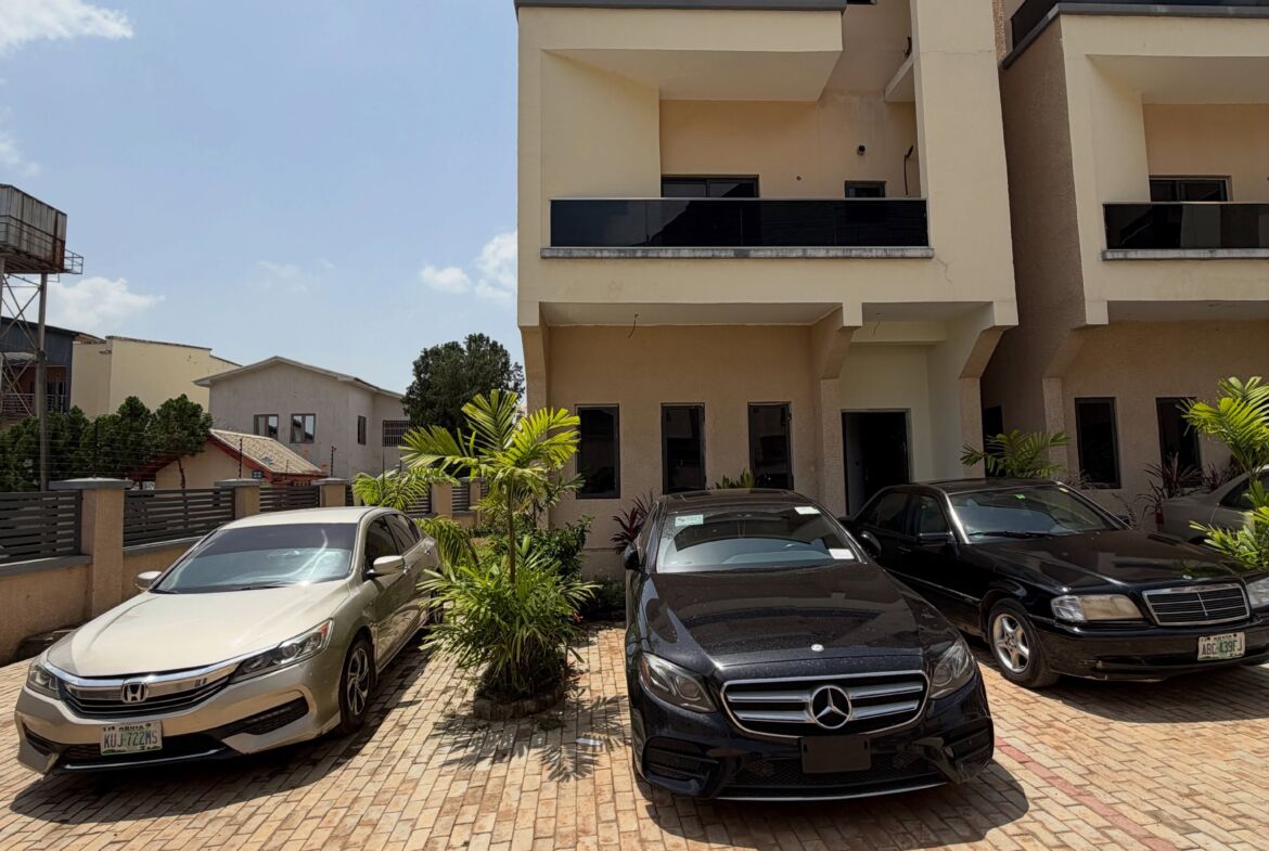 4-bedroom terrace duplex in Durumi, Abuja