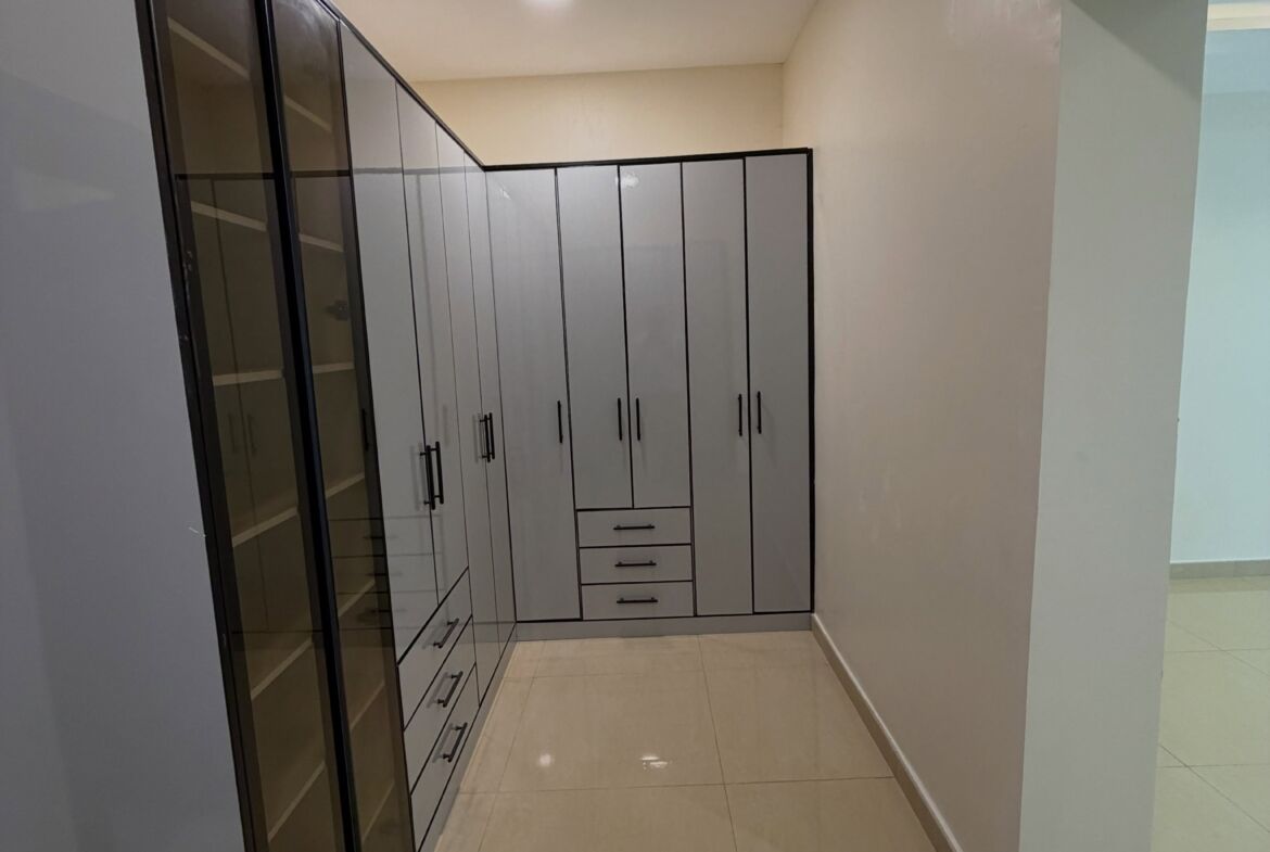 6-bedroom detached duplex for sale in Mabushi, Abuja