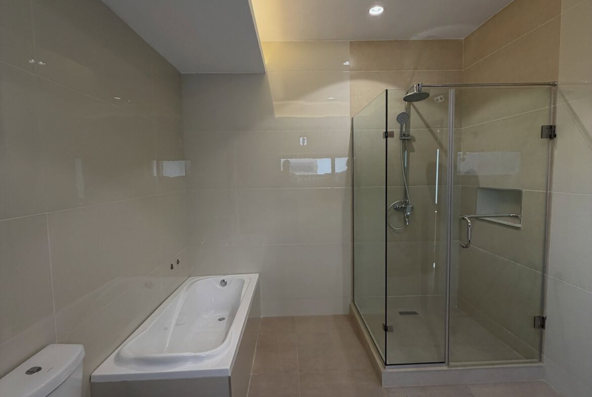 5-bedroom terrace duplex for sale in Mabushi, Abuja