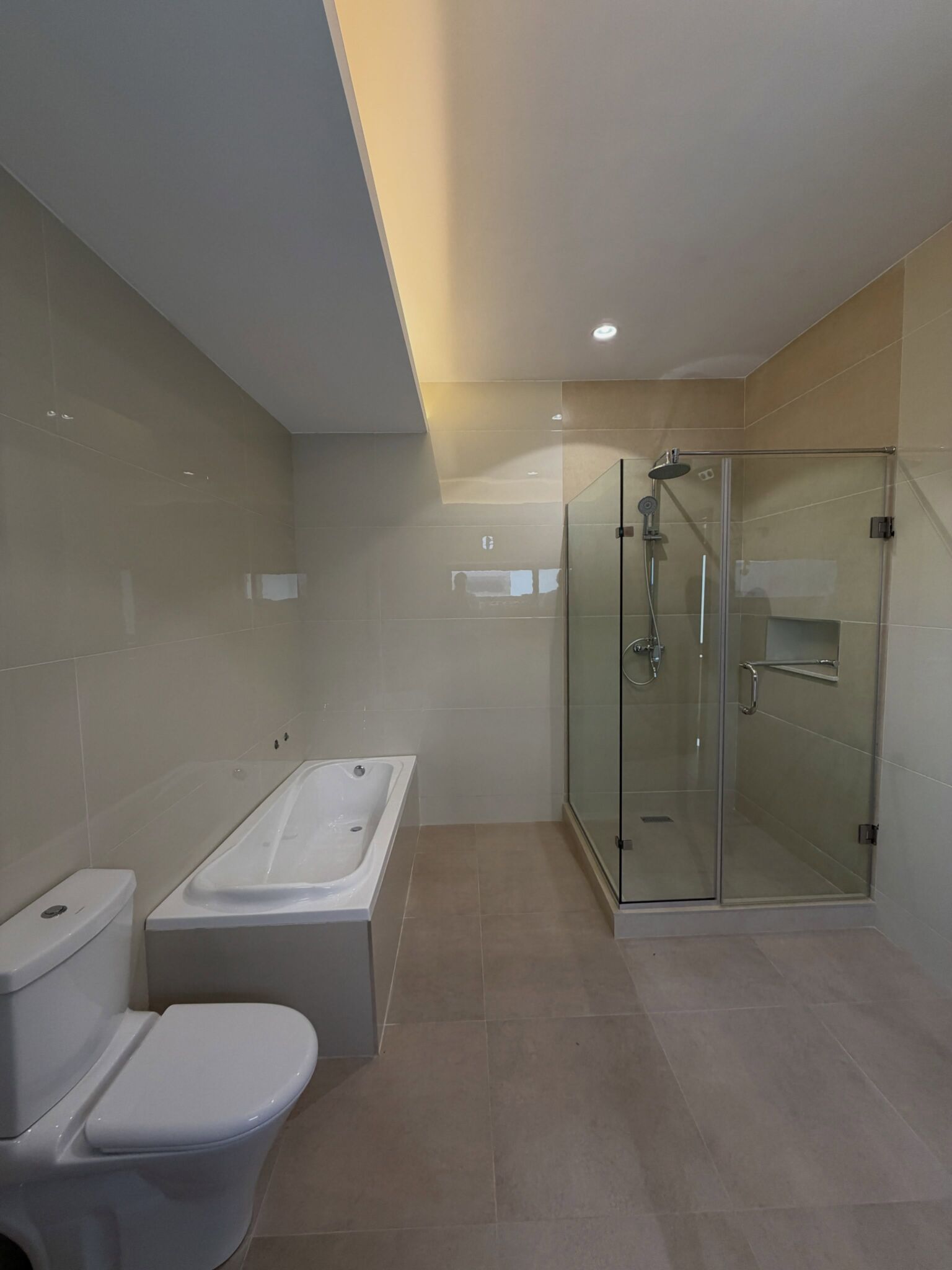5-bedroom terrace duplex for sale in Mabushi, Abuja