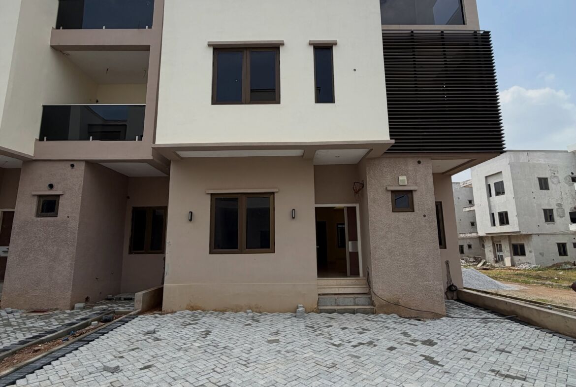 5-bedroom terrace duplex for sale in Mabushi, Abuja