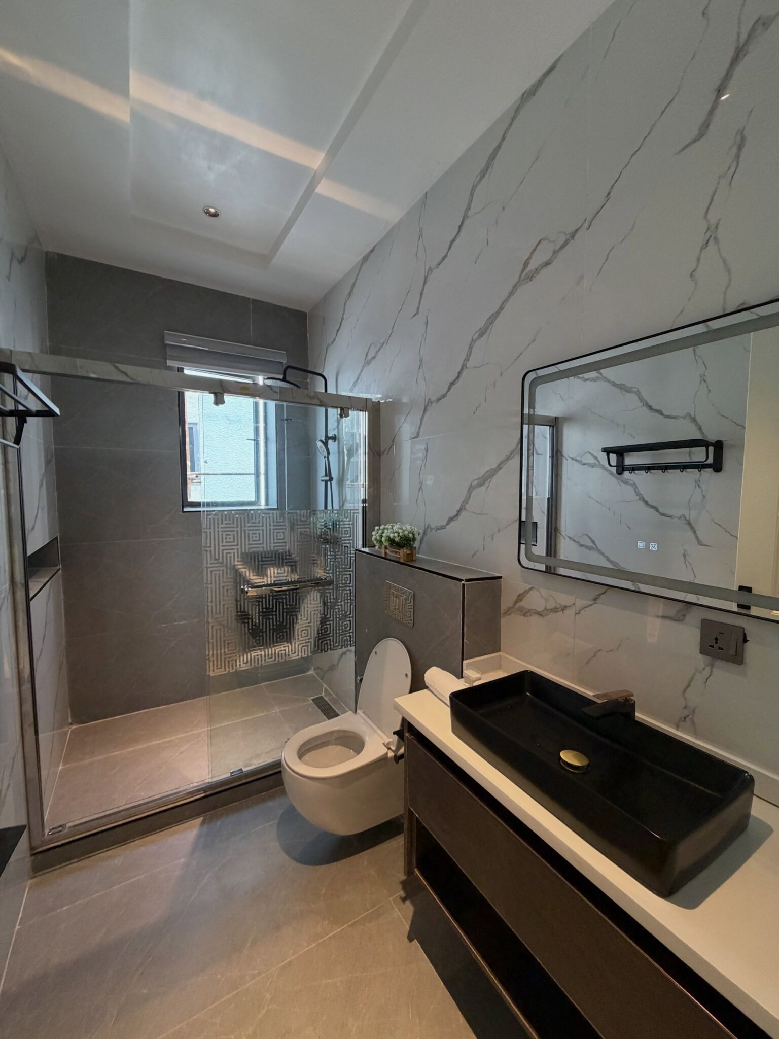 brand-new furnished 6-bedroom detached duplex in Asokoro, Abuja