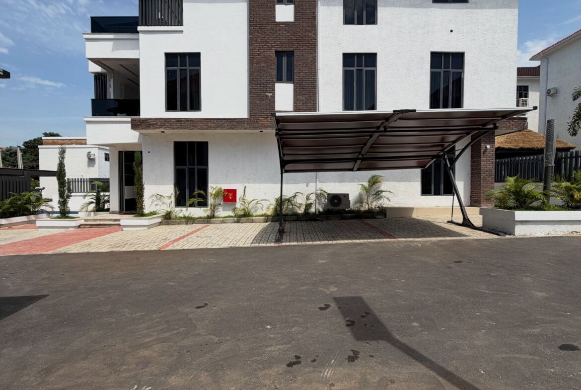brand-new furnished 6-bedroom detached duplex in Asokoro, Abuja