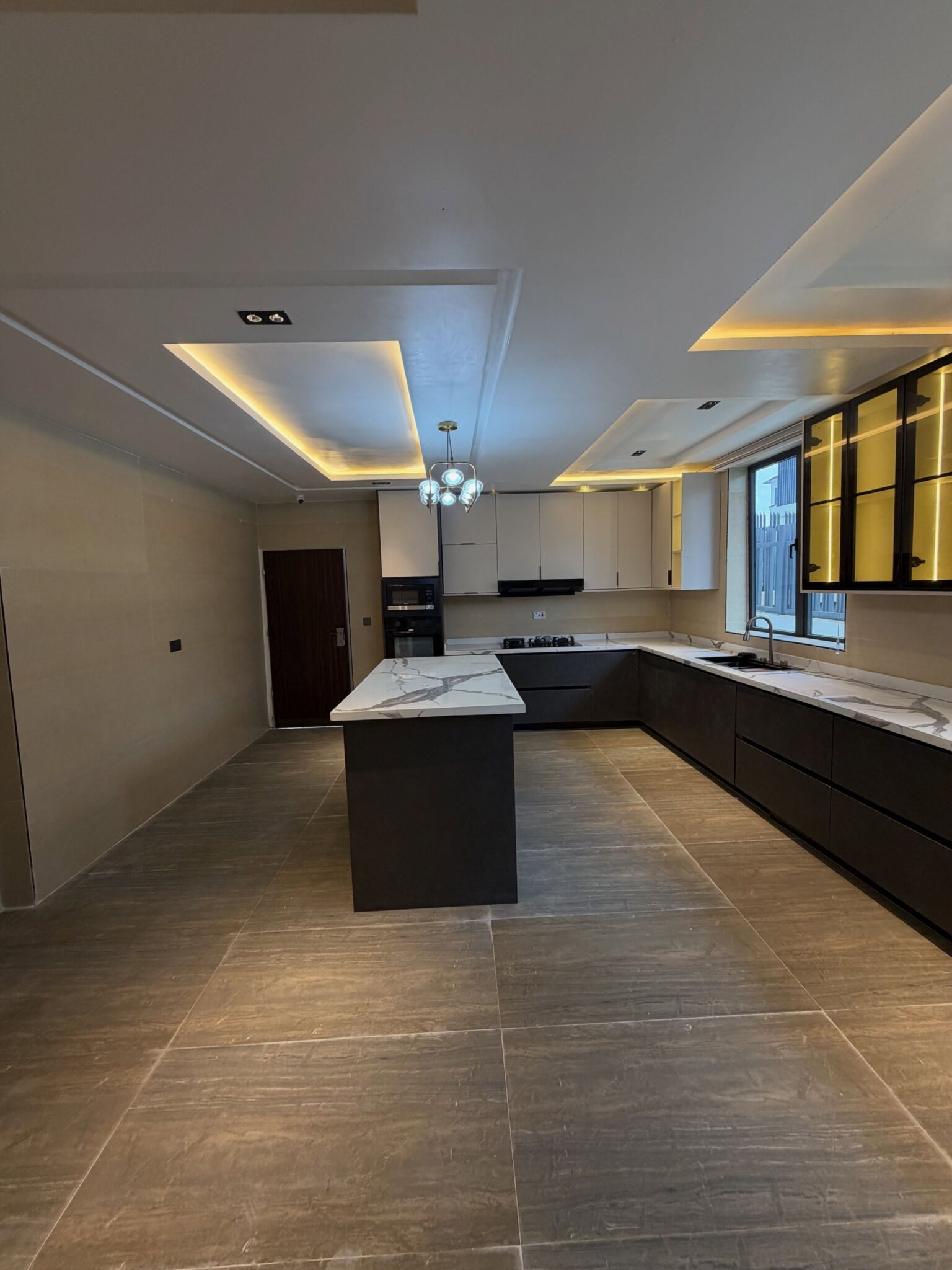 brand-new furnished 6-bedroom detached duplex in Asokoro, Abuja
