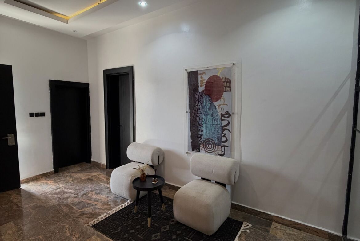 Furnished 5-bedroom detached duplex in Lifecamp, Abuja