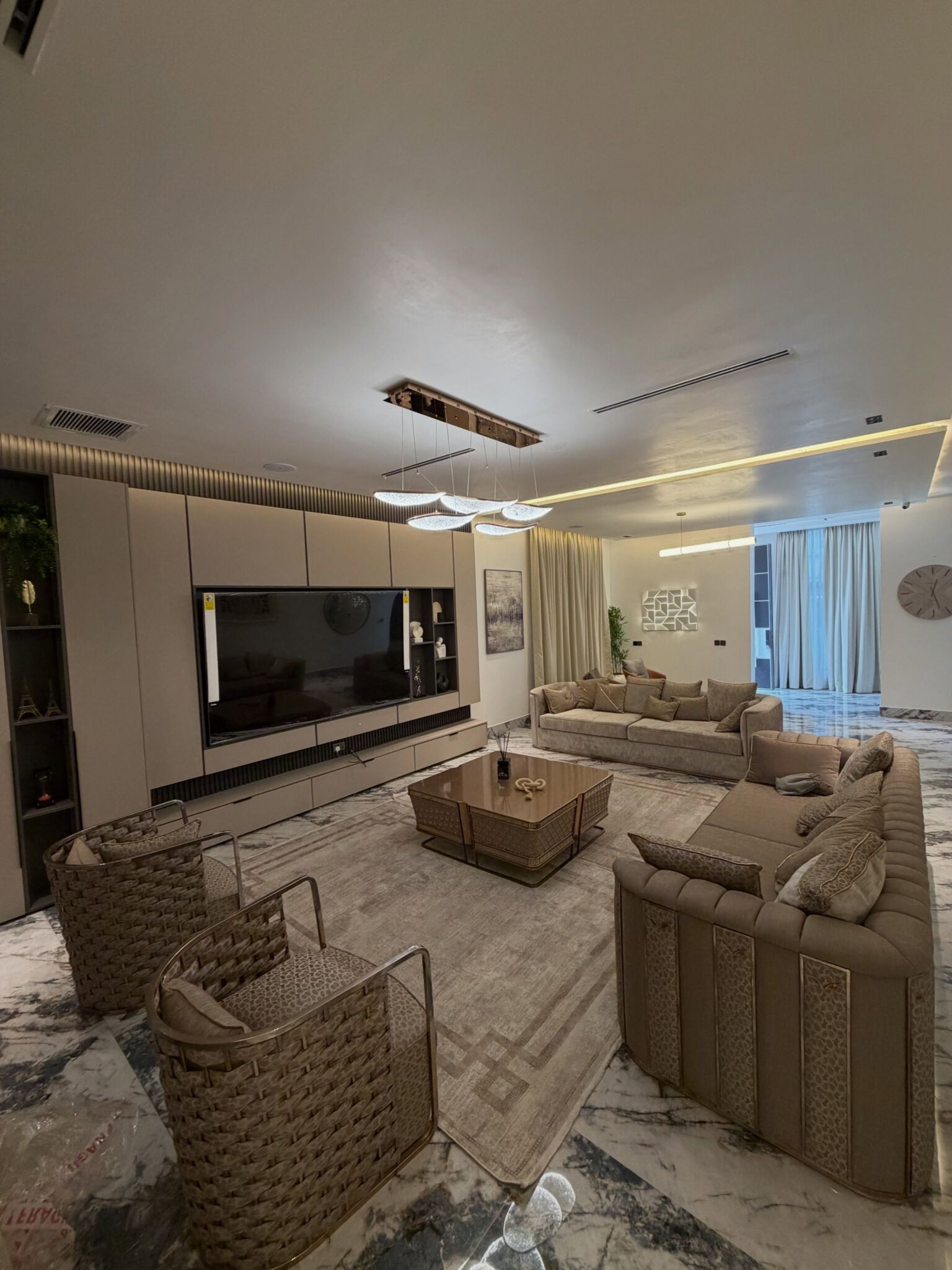 brand-new furnished 5-bedroom detached duplex in Asokoro, Abuja