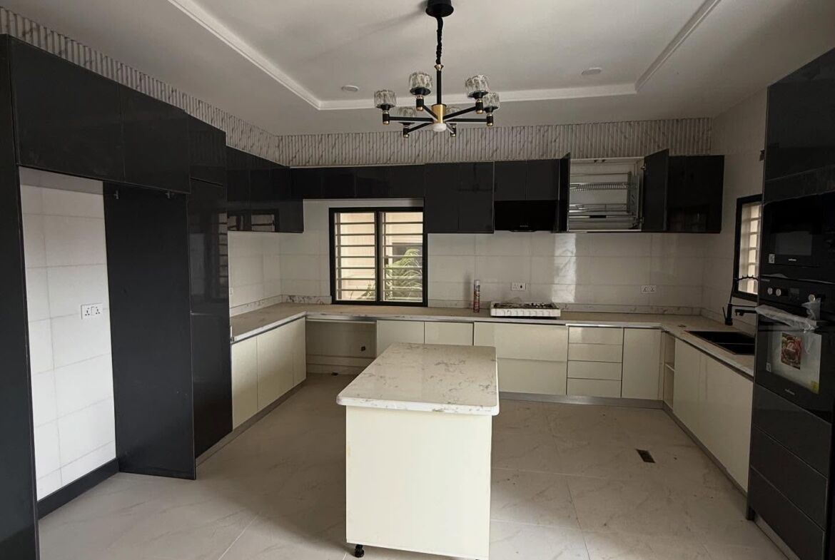 brand-new 4-bedroom detached duplex in Crown Vista City Estate, Lugbe, Abuja