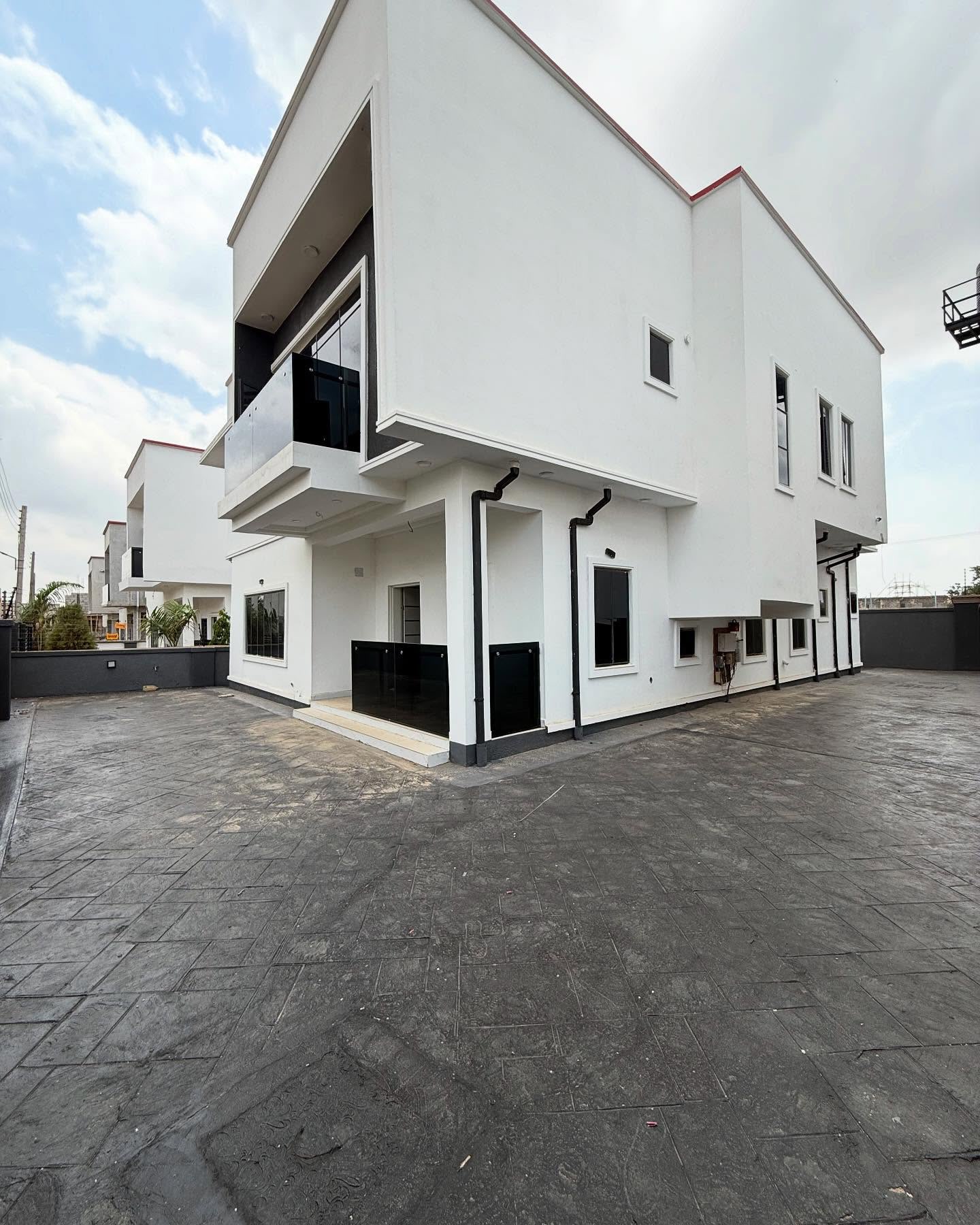 brand-new 4-bedroom detached duplex in Crown Vista City Estate, Lugbe, Abuja