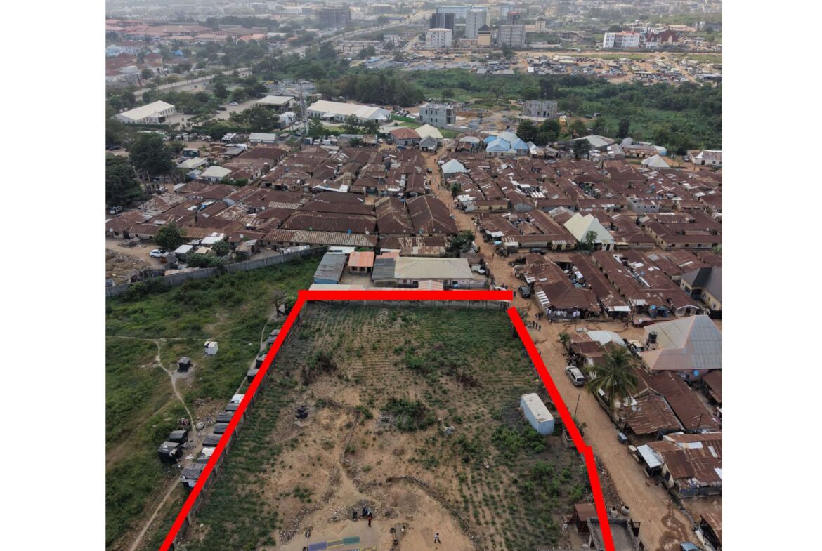 3,000sqm of commercial land in Gudu, Abuja