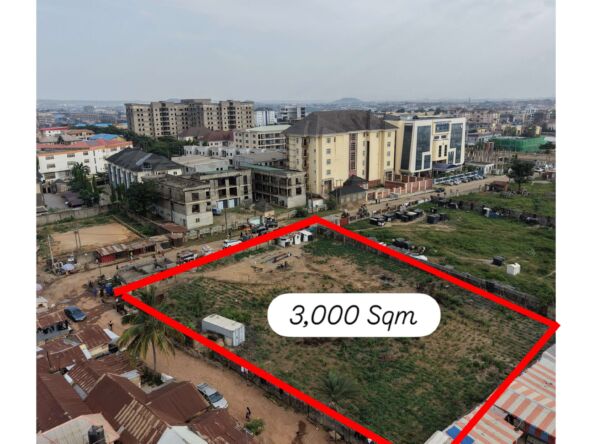 3,000sqm of commercial land in Gudu, Abuja